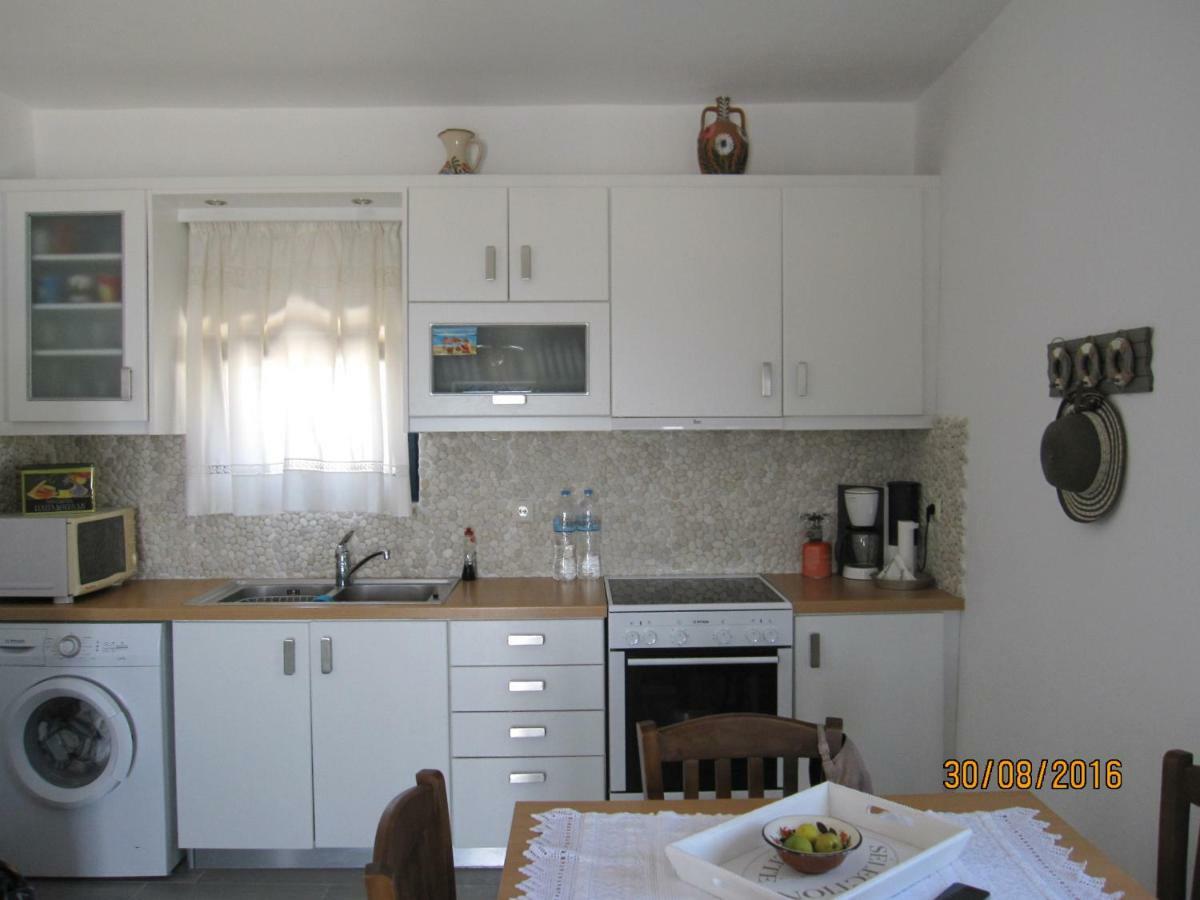 Vegera Beach House, Донуса Екстериор снимка
